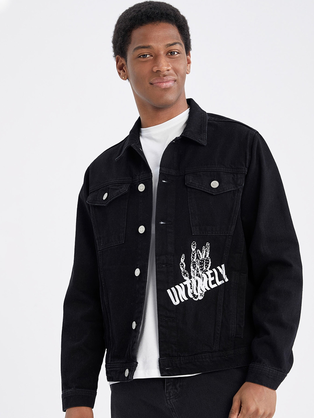 

DeFacto Men Black Cotton Denim Jacket with Patchwork