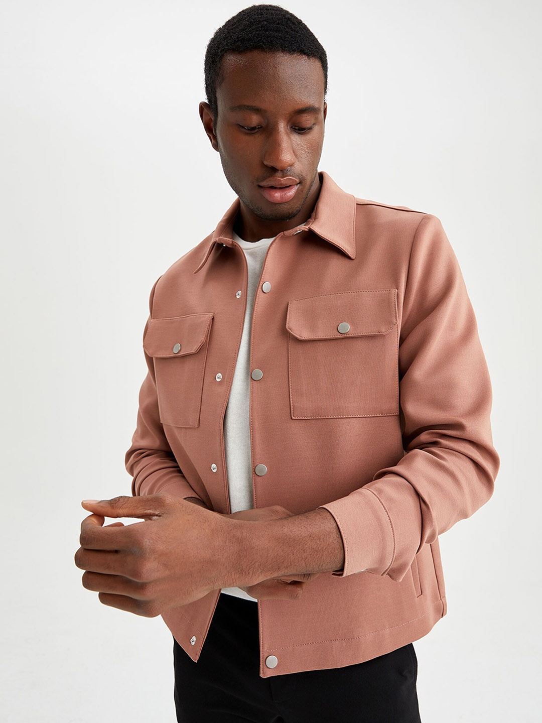 

DeFacto Men Rose Tailored Solid Jacket