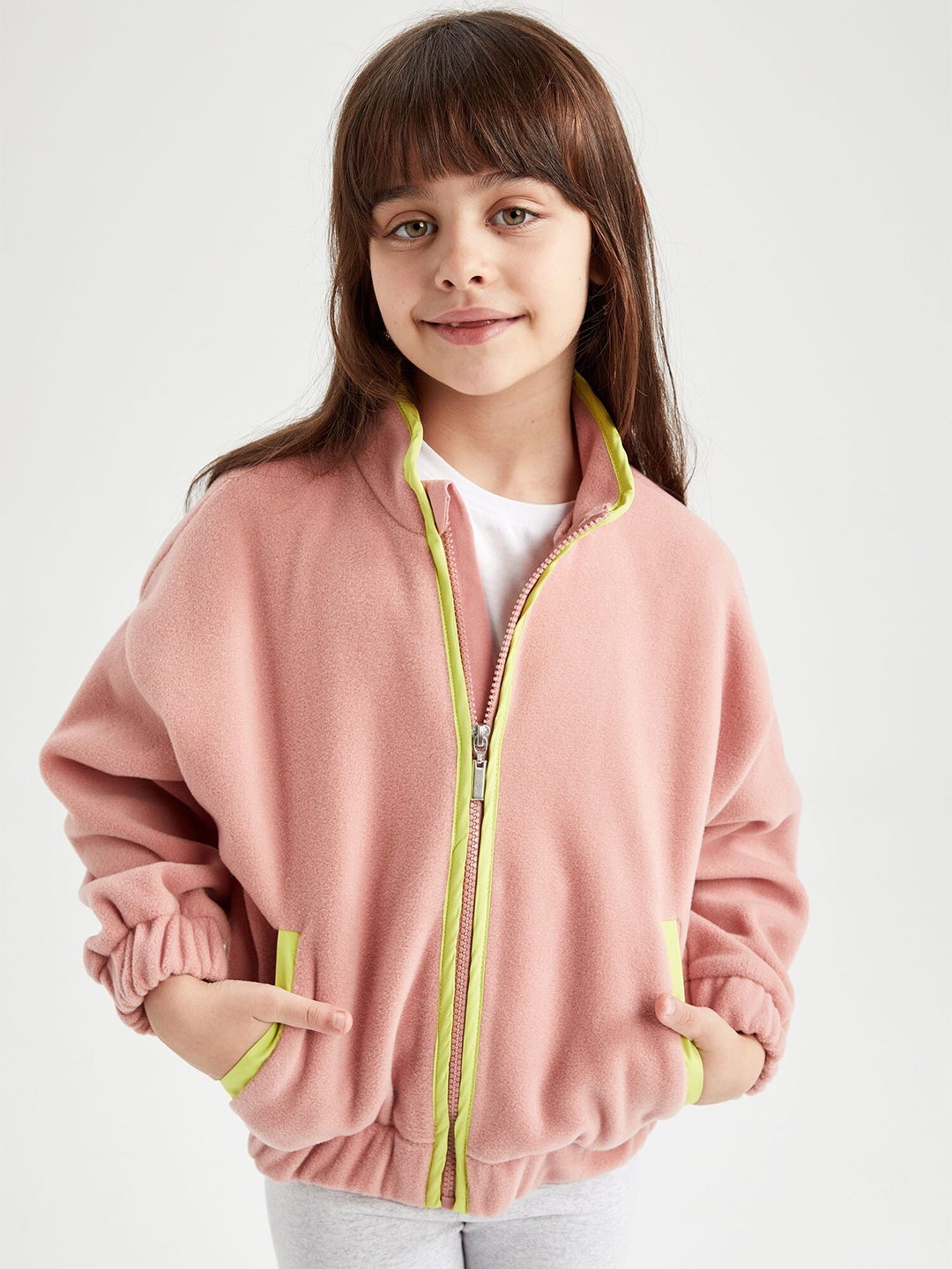 

DeFacto Girls Rose & Green Solid Front Open Sweater