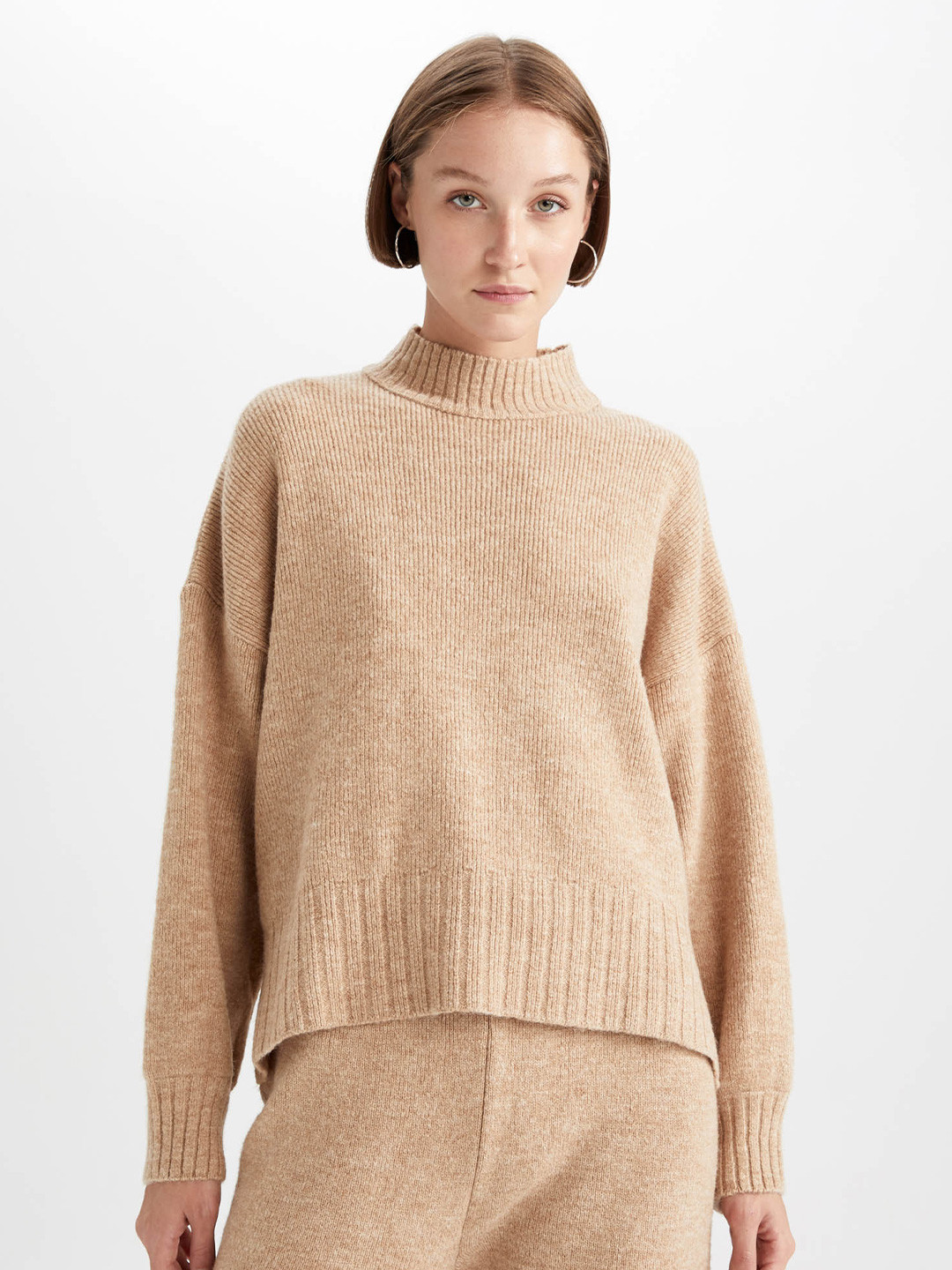 

DeFacto Women Beige Longline Pullover