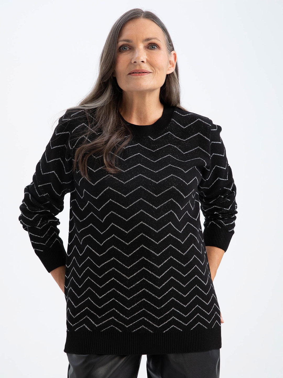 

DeFacto Women Black & Silver-Toned Striped Longline Pullover