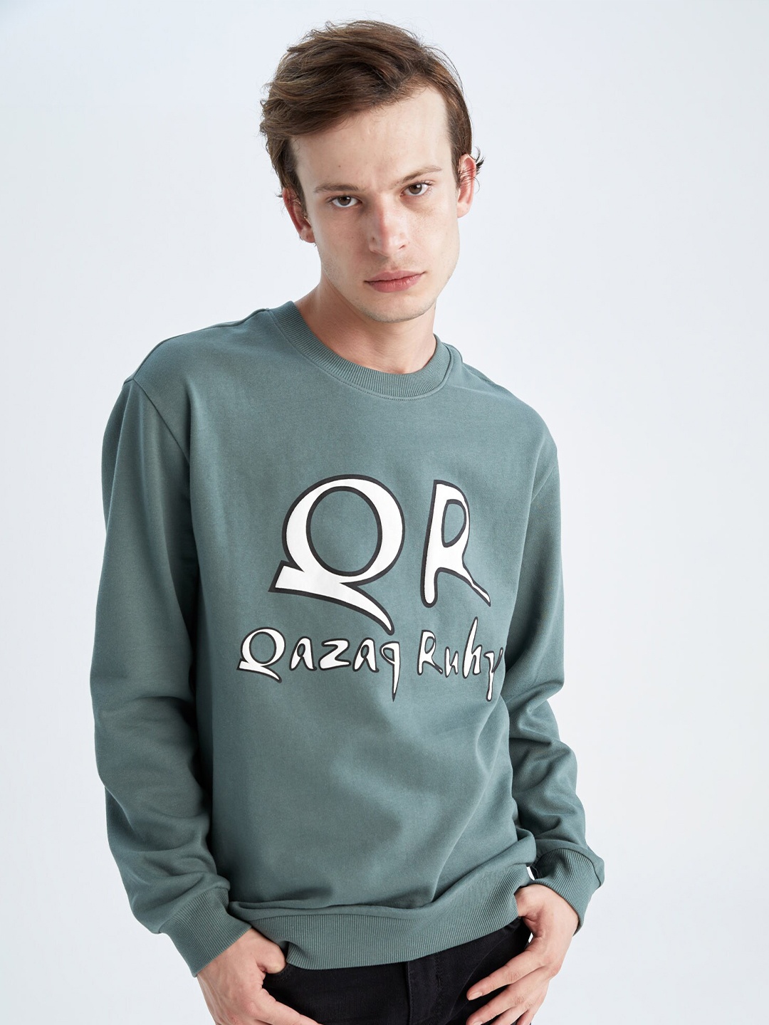 

DeFacto Men Sea Green Printed Sweatshirt