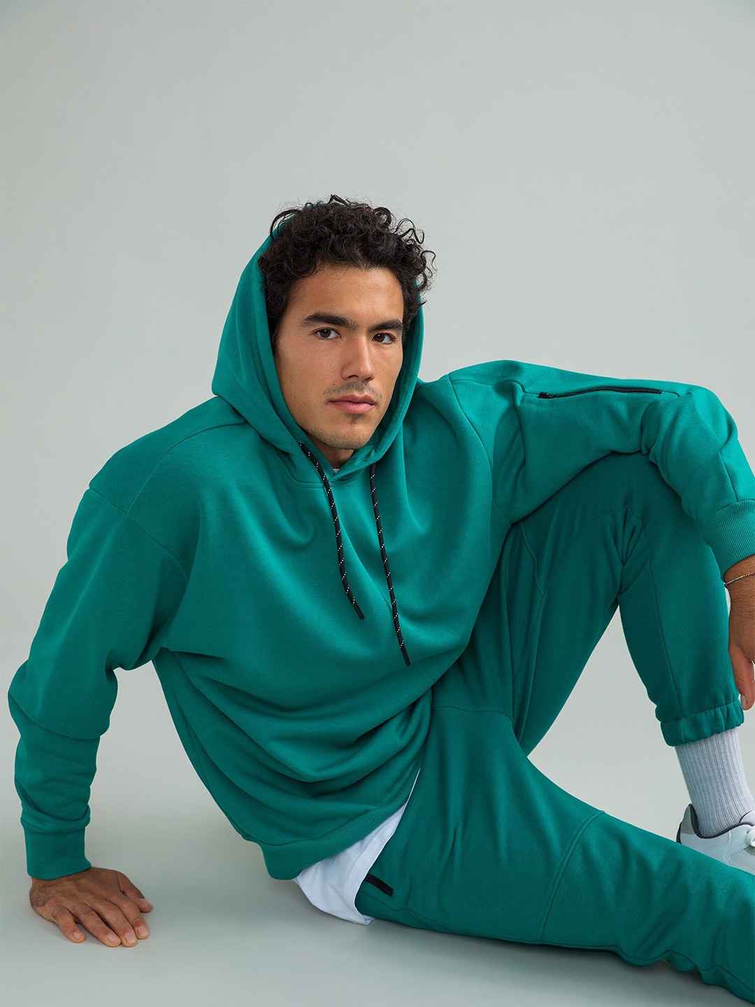

DeFacto Hooded Cotton Sweatshirt, Green