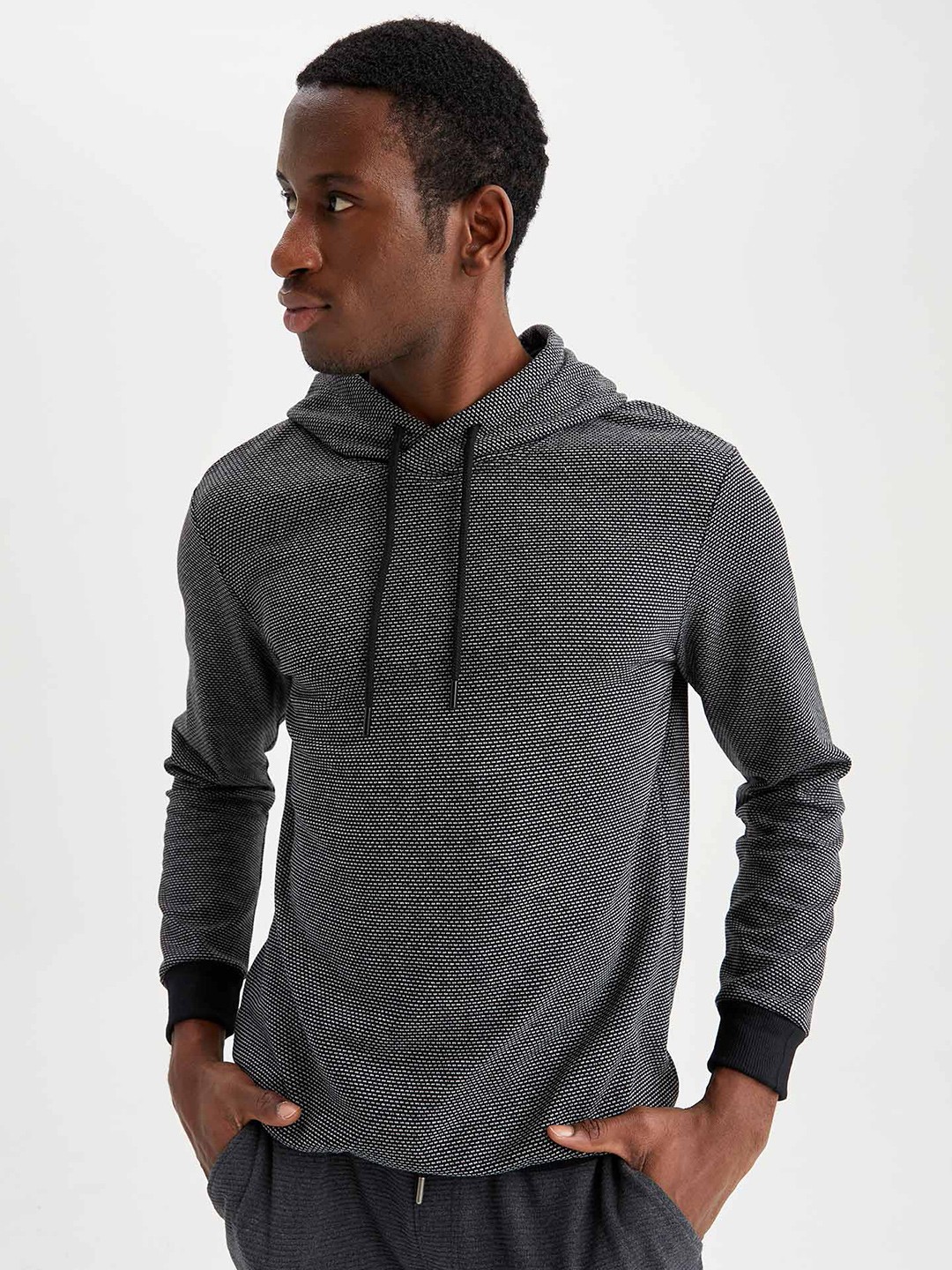 

DeFacto Men Grey Hooded Sweatshirt