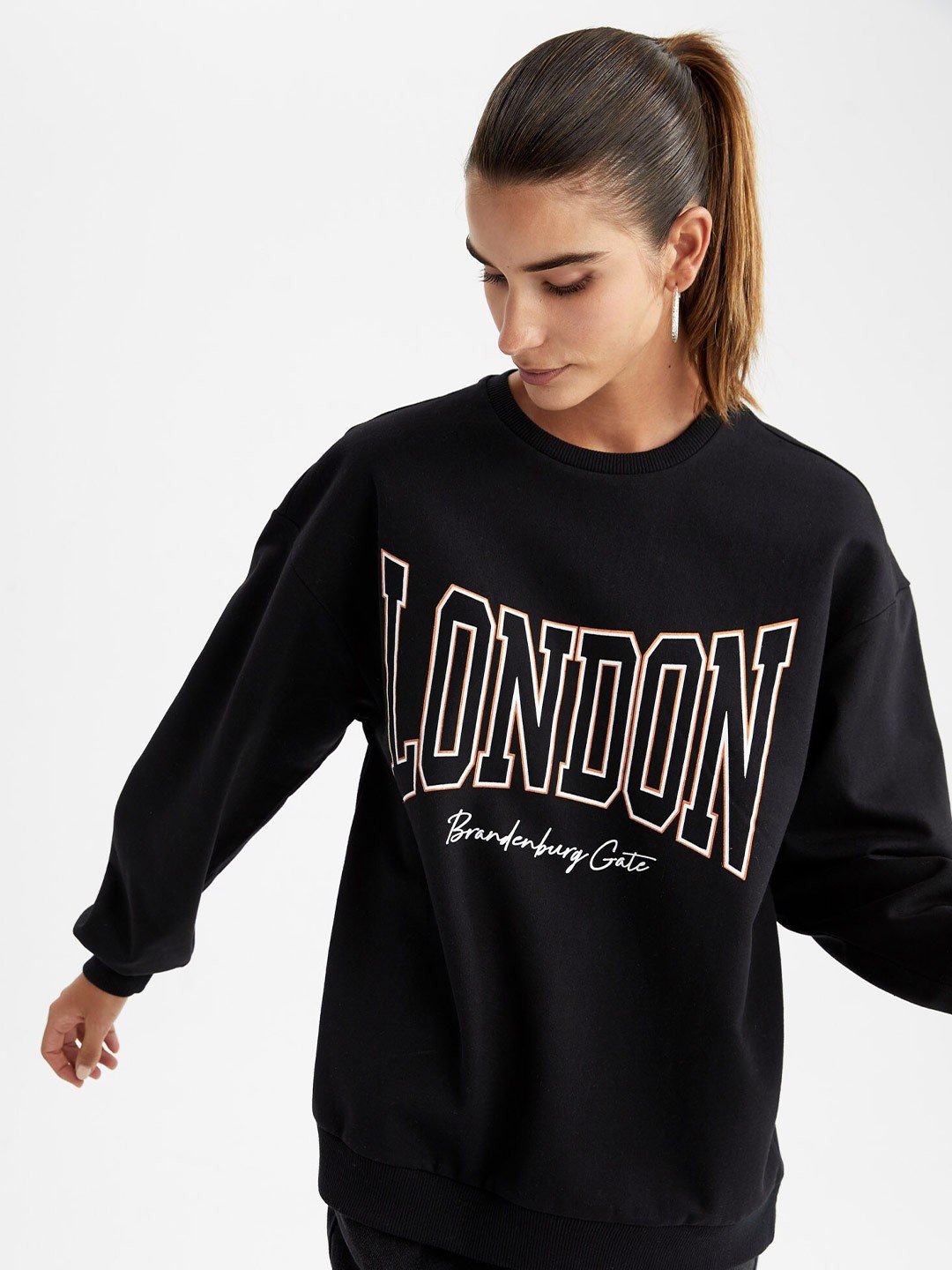 

DeFacto Women Black Printed Sweatshirt