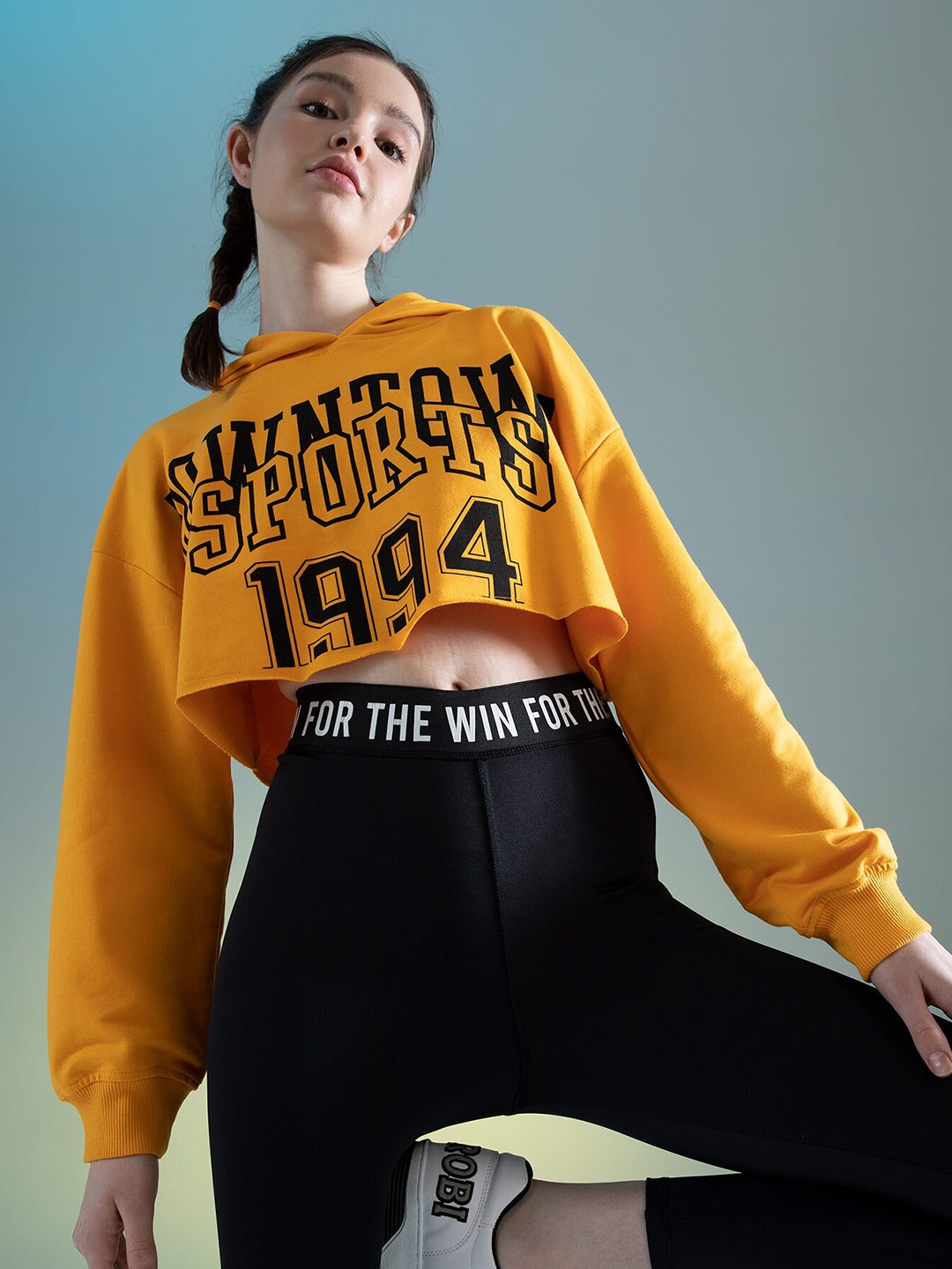

DeFacto Women Yellow Printed Hooded CropSweatshirt