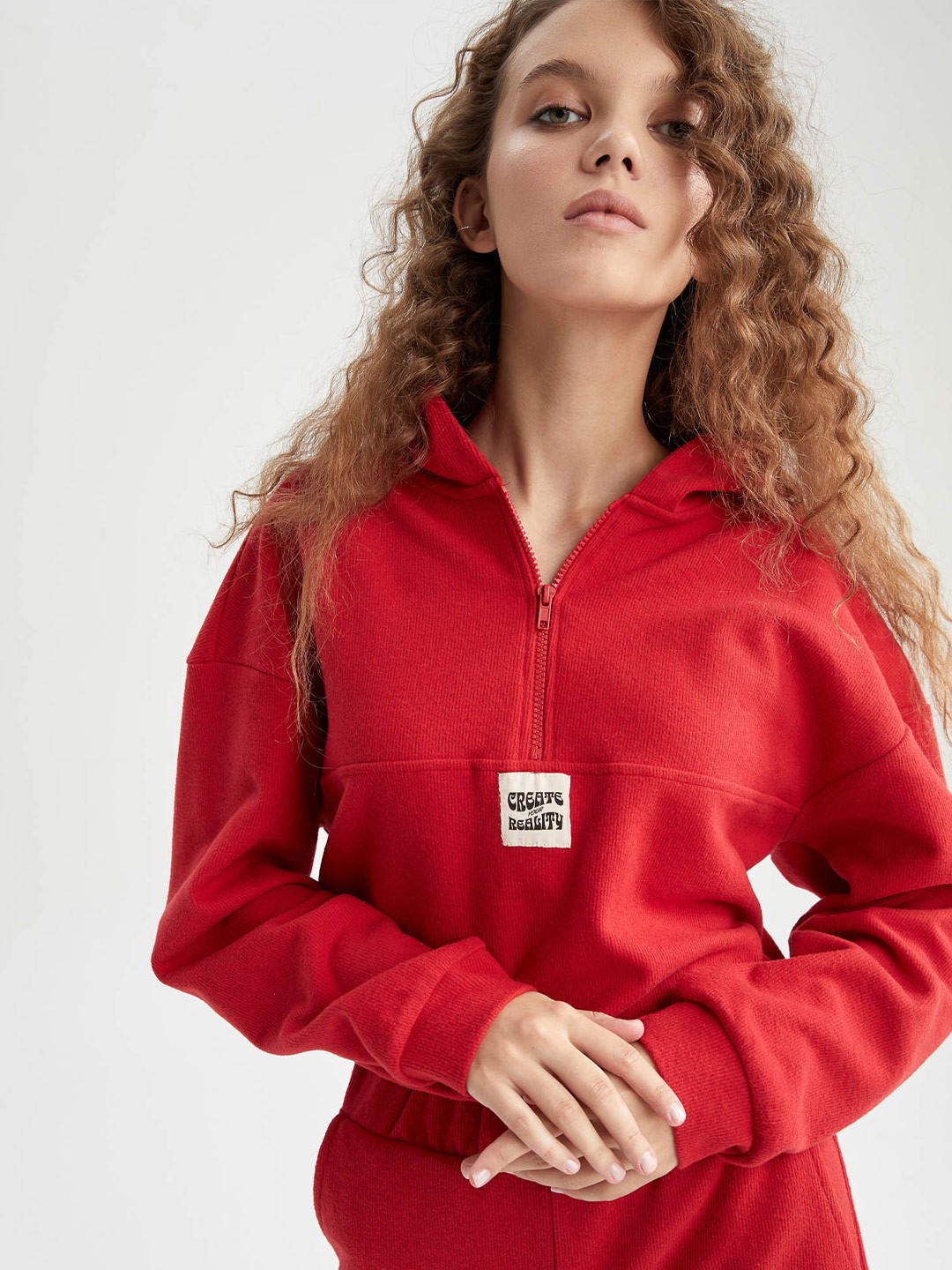 

DeFacto Hooded Cotton Sweatshirt, Red