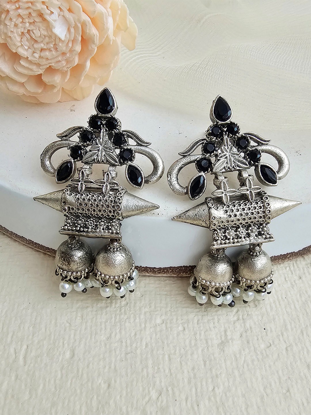 

Binnis Wardrobe White & Black Silver-Plated Contemporary Drop Earrings