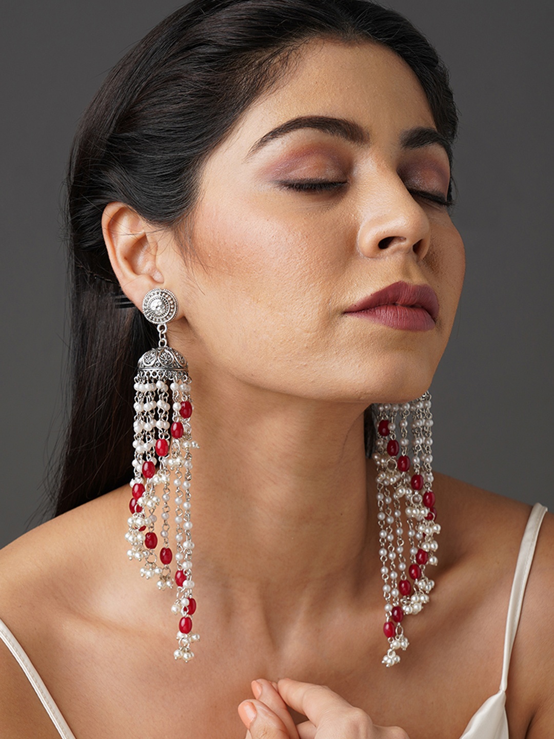 

Binnis Wardrobe White & Red Silver-Plated Contemporary Drop Earrings