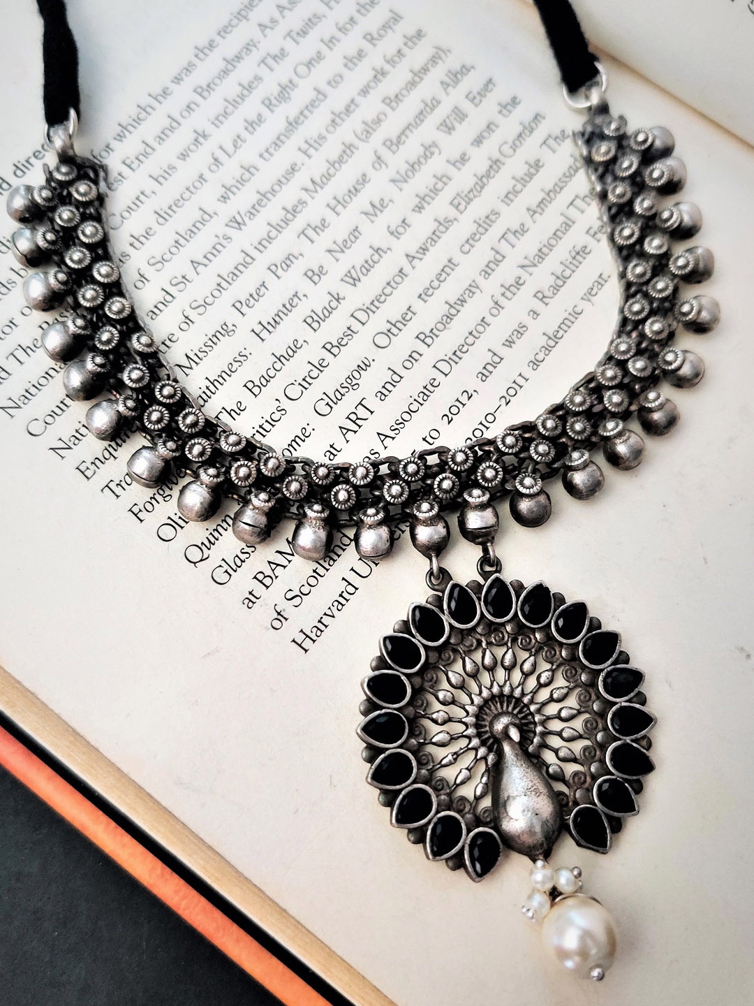 

Binnis Wardrobe Black & Silver-Toned German Silver Silver-Plated Necklace
