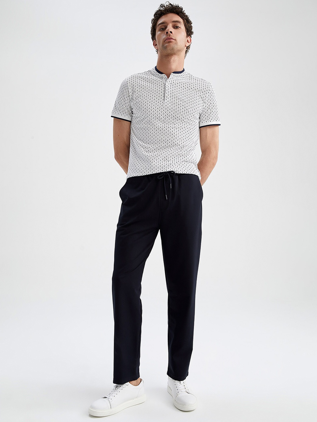 

DeFacto Men Casual Cotton Trousers, Navy blue