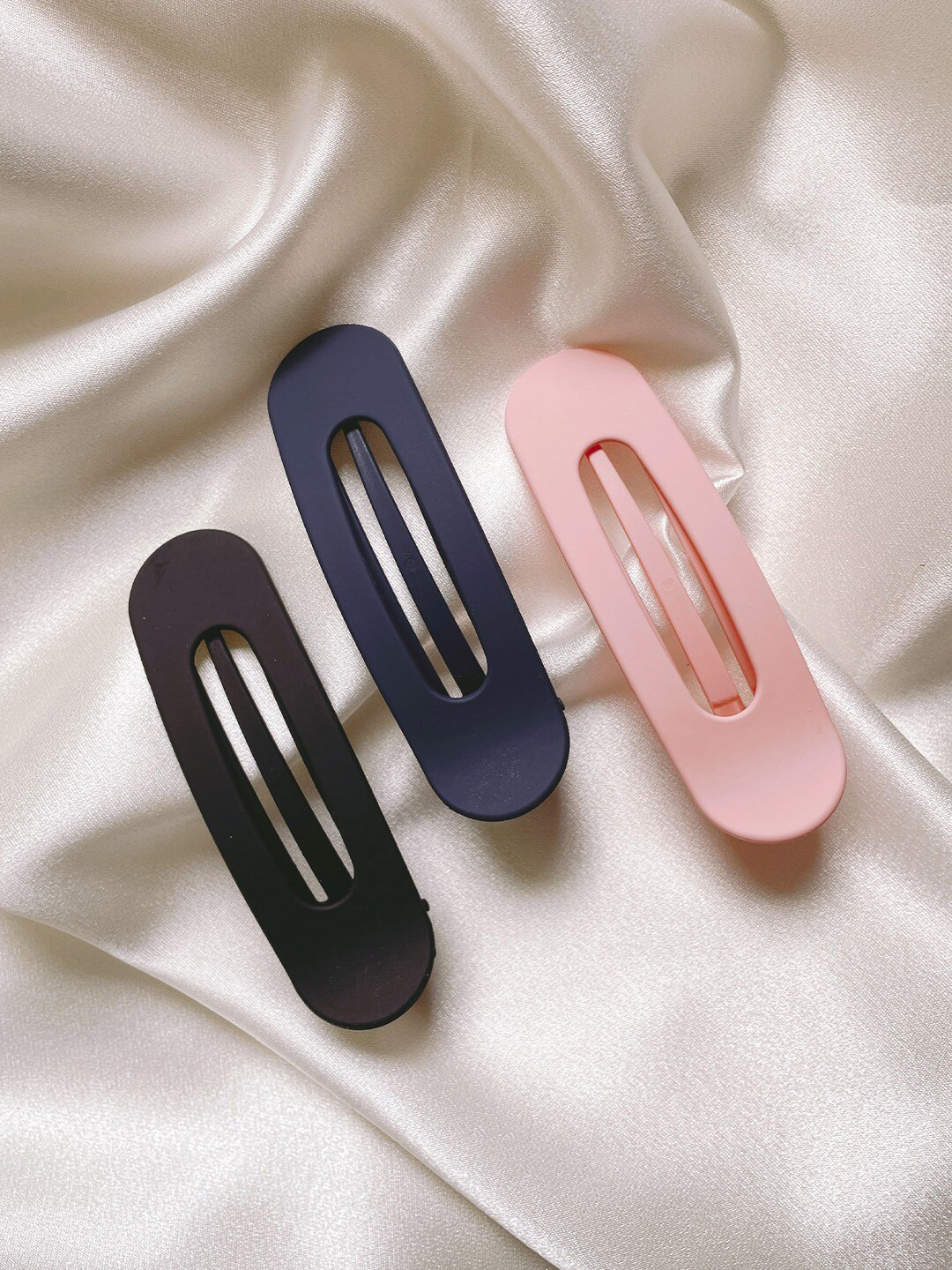 

Mueras Women Blue & Black Set of 3 French Barrette