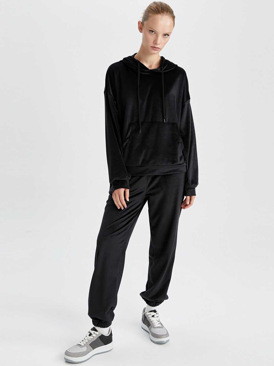 

DeFacto Women Black Joggers Trousers