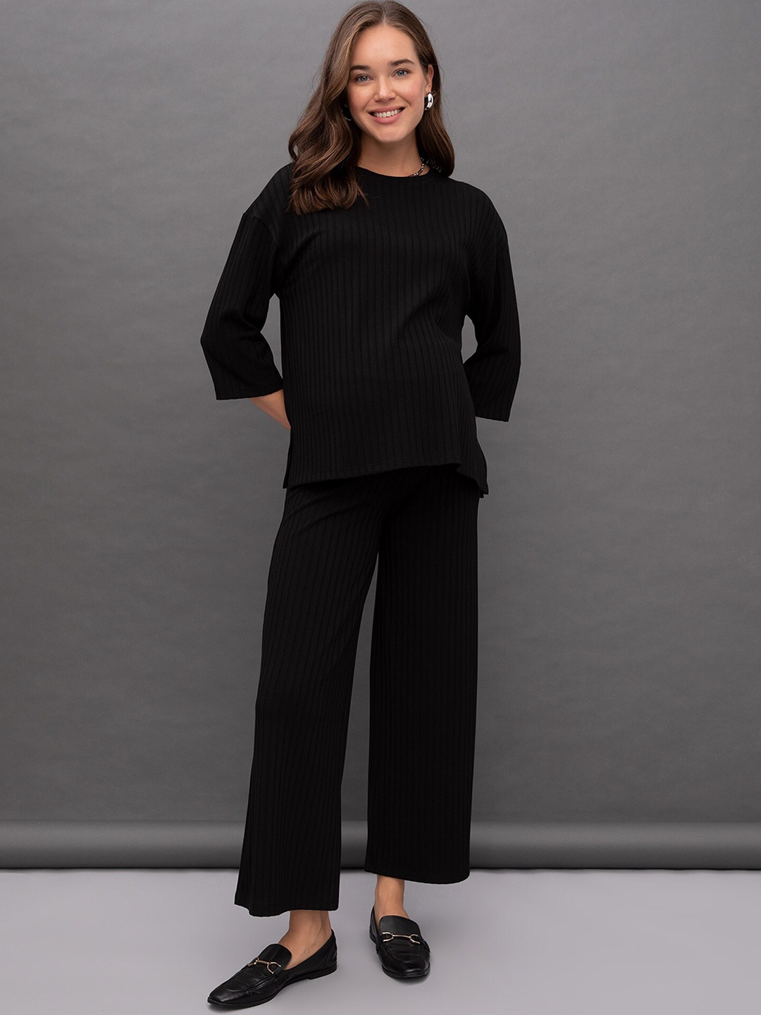 

DeFacto Women Black Solid Trousers