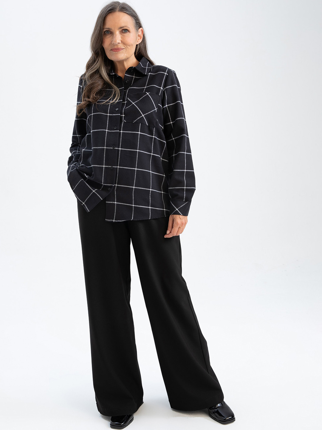 

DeFacto Women Casual Trousers, Black