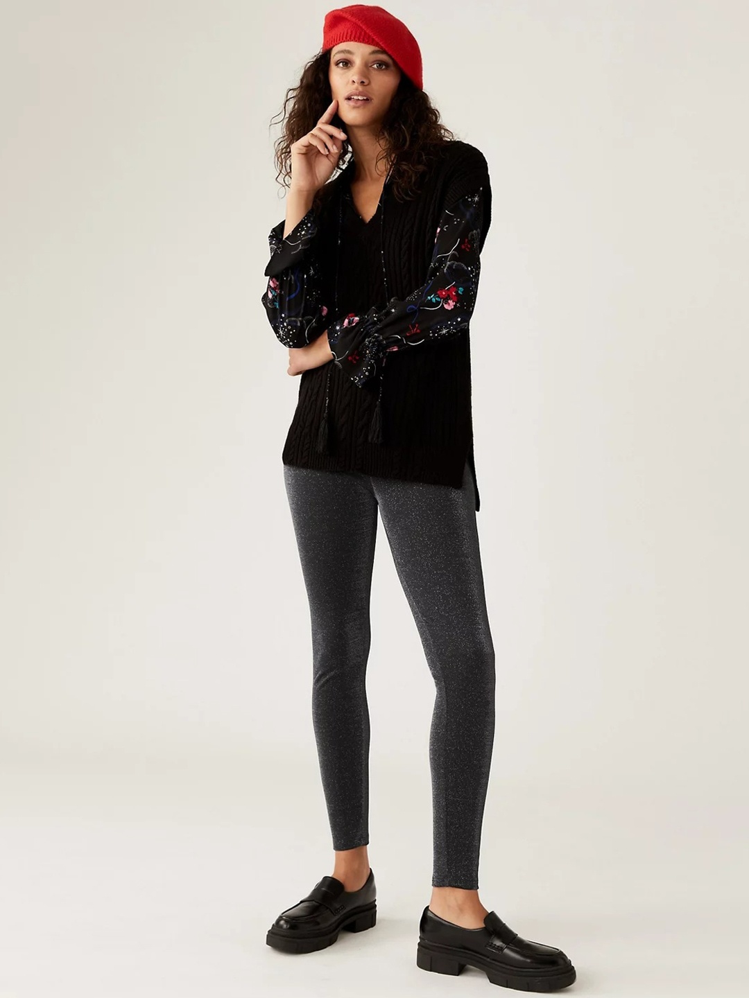 

Marks & Spencer Women Black Shimmering Ankle Length Leggings
