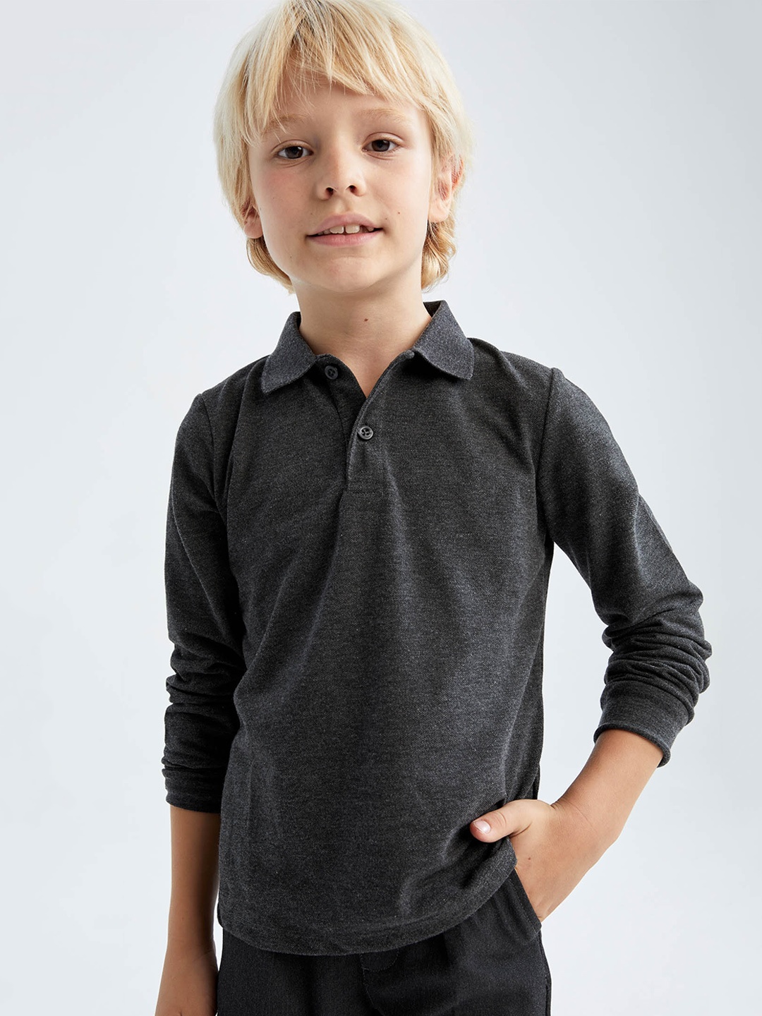 

DeFacto Boys Grey Melange Polo Collar Pure Cotton T-shirt