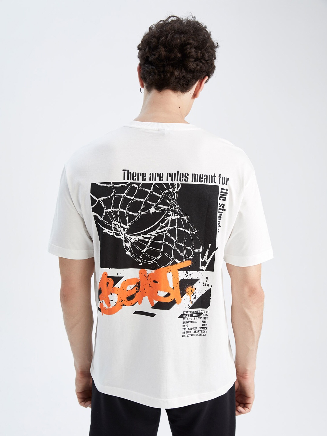 

DeFacto Men Graphic Printed Pure Cotton T-shirt, Na