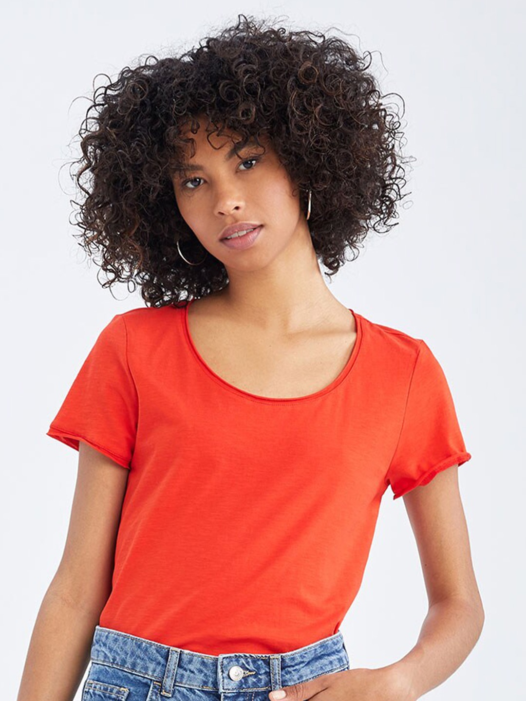 

DeFacto Women Red Solid Pure Cotton T-shirt