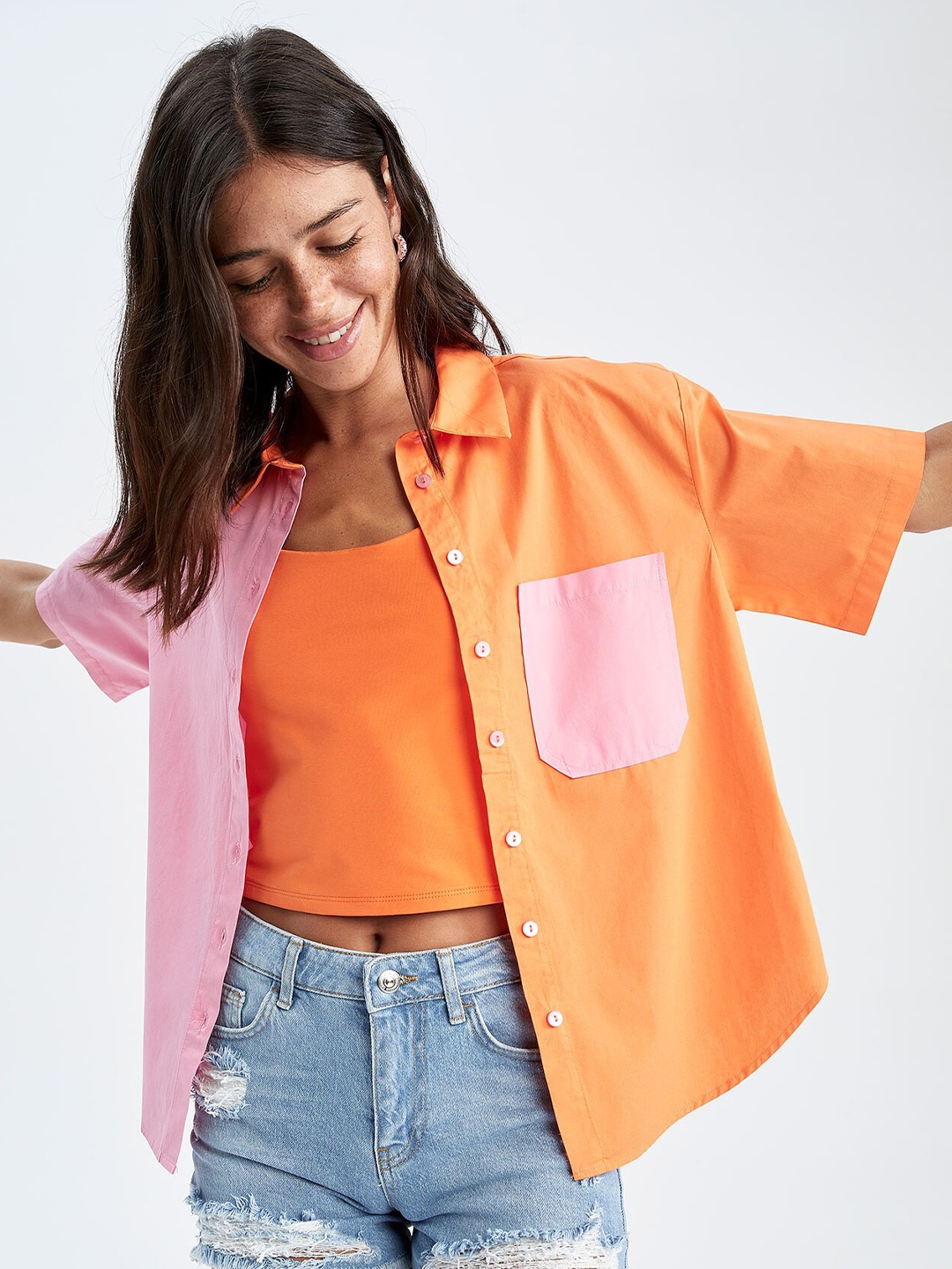 

DeFacto Women Pink Colourblocked Casual Shirt