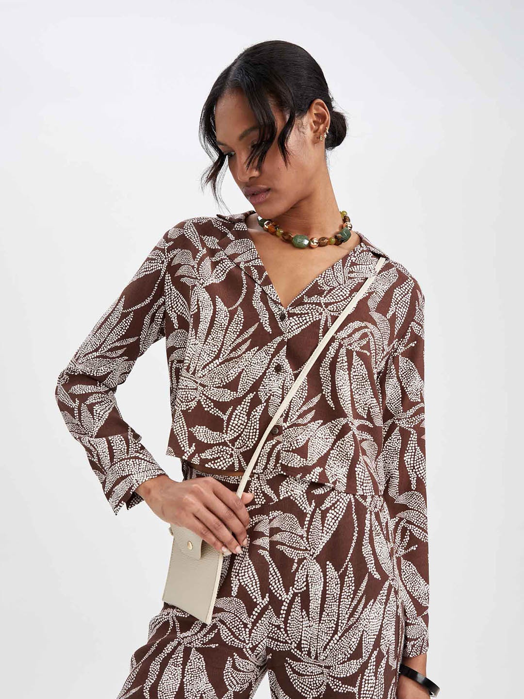 

DeFacto Women Floral Printed Casual Shirt, Brown