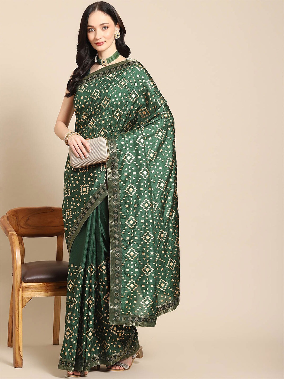 

ODETTE Green & Gold-Toned Printed Zari Saree