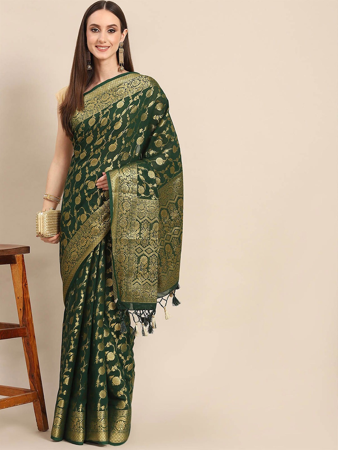 

ODETTE Green & Gold-Toned Floral Zari Saree