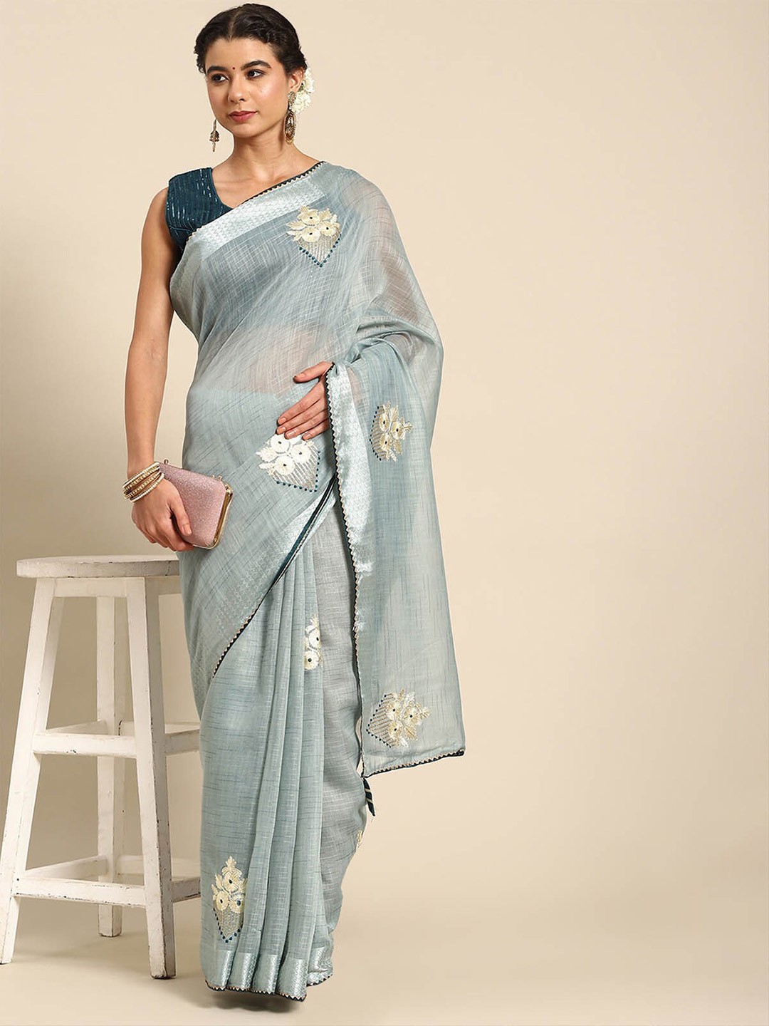 

ODETTE Blue & Silver-Toned Floral Embroidered Saree