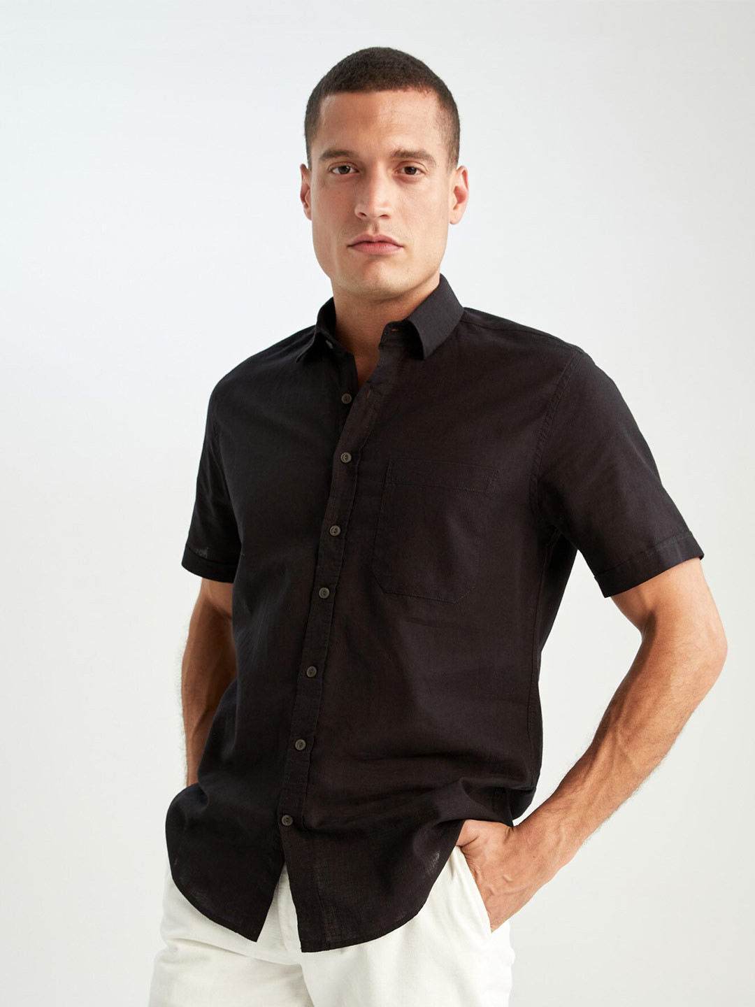 

DeFacto Men Black Cotton Casual Shirt