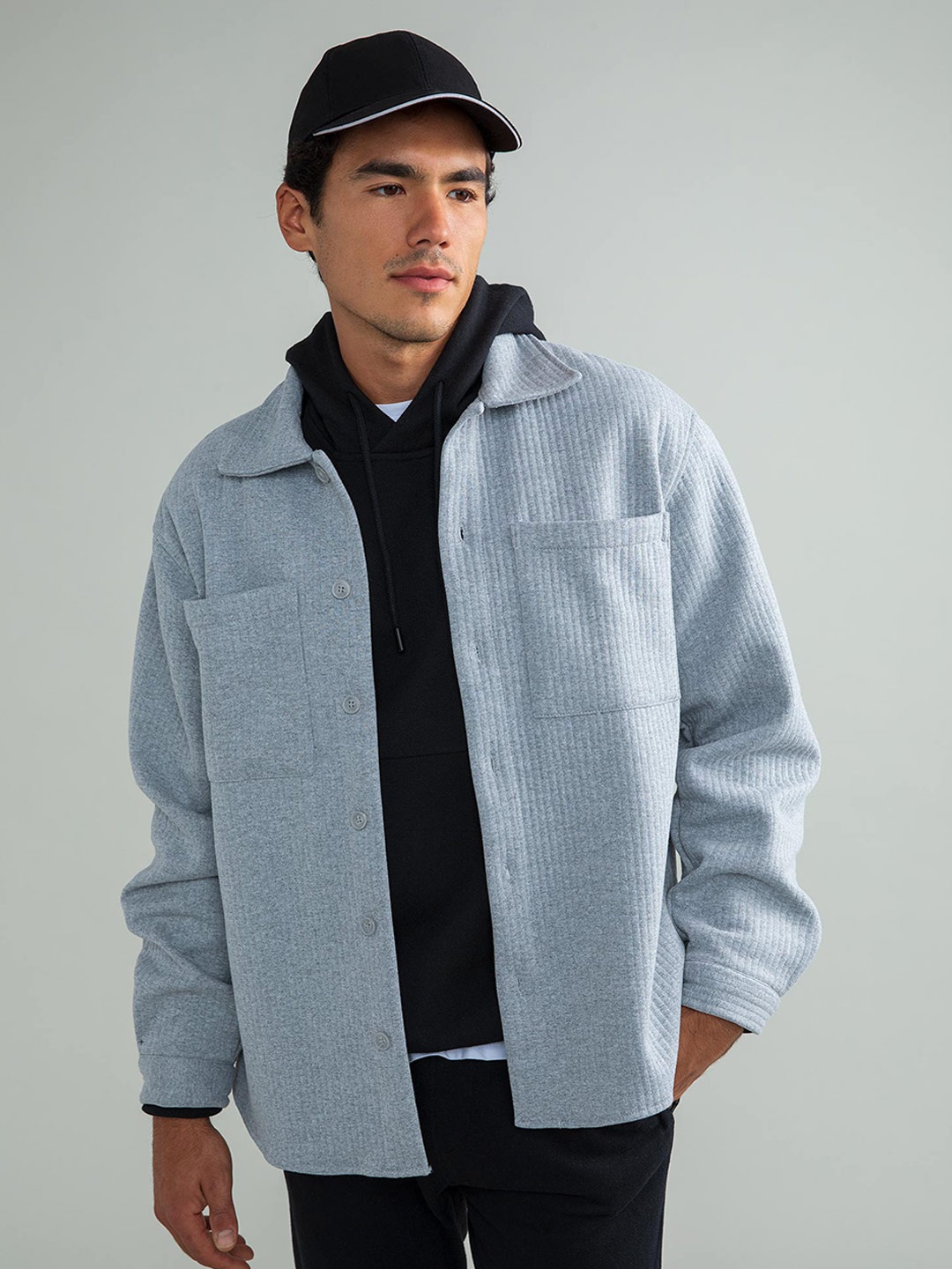 

DeFacto Men Grey Casual Shirt