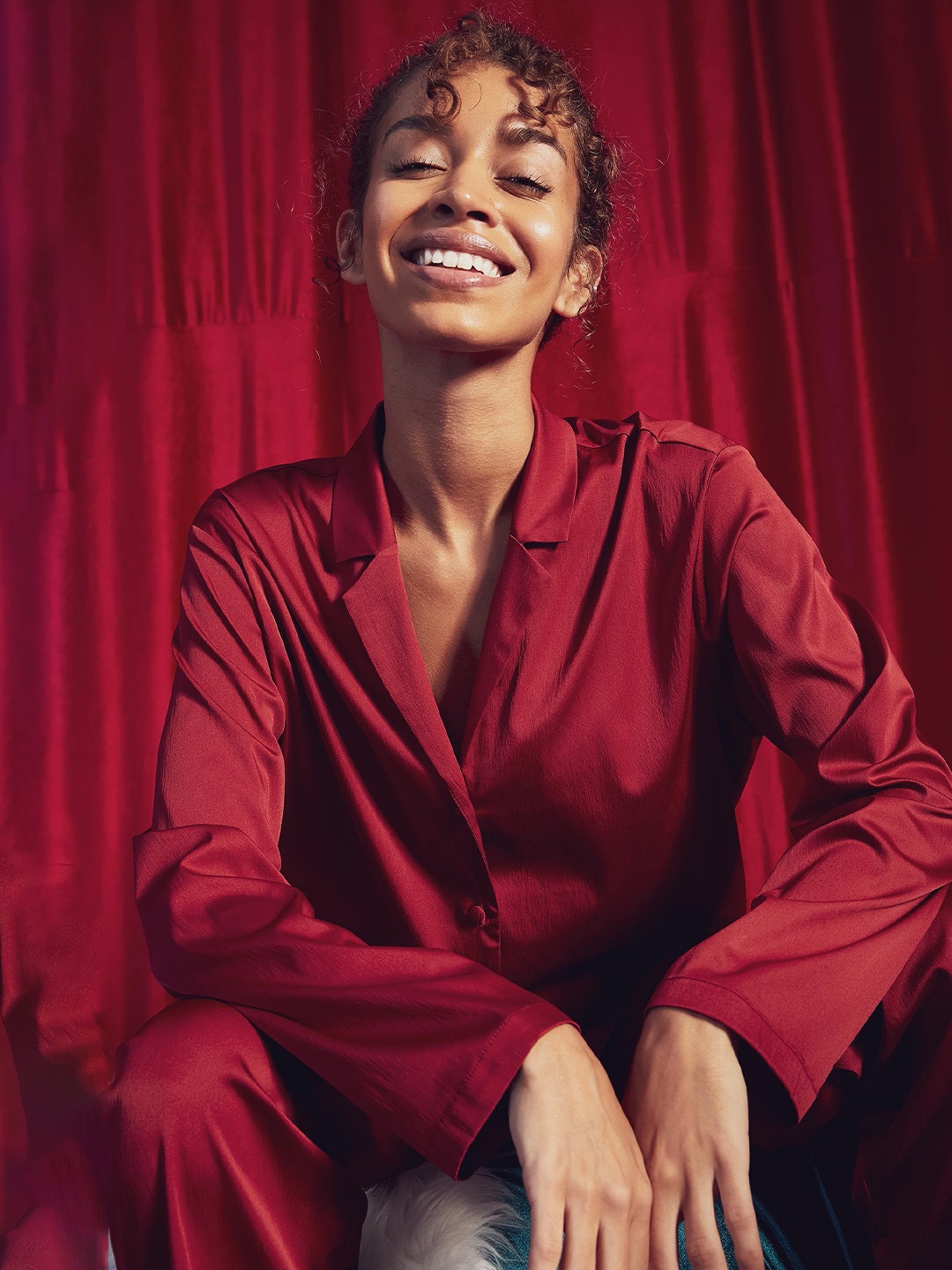 

DeFacto Red Shirt Style Top