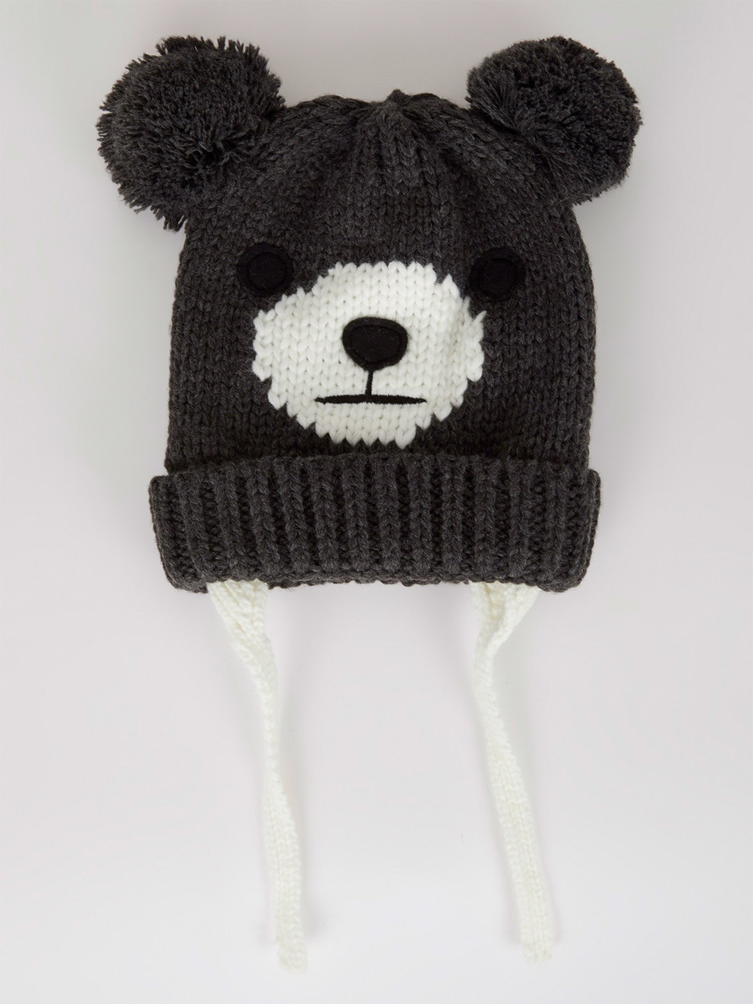 

DeFacto Boys Black & White Printed Acrylic Beanie