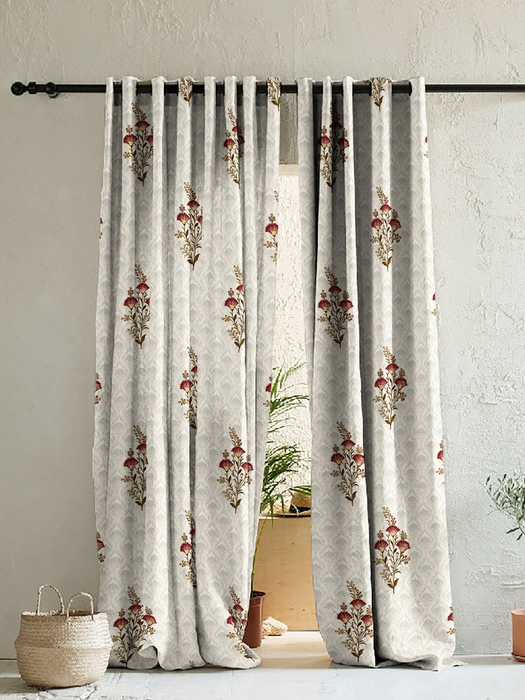 

SPACES Set Of 2 Cream-Coloured & Green Ethnic Motifs Room Darkening Window Curtain