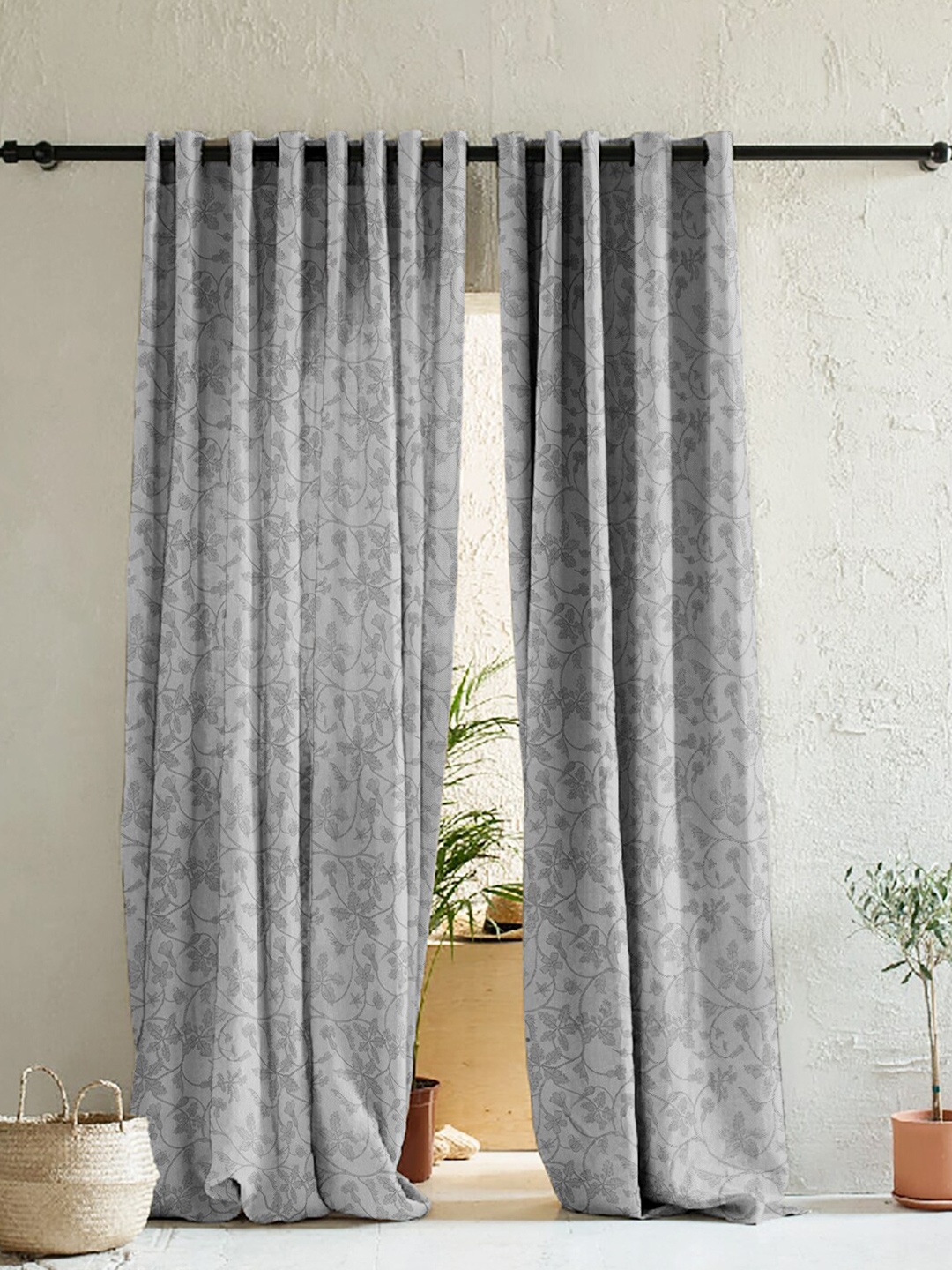 

SPACES Grey & Black Set of 2 Floral Room Darkening Window Curtain