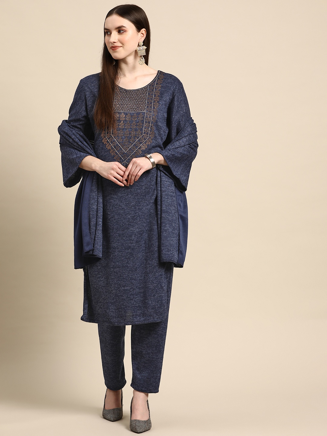 

Saadgi Women Navy Blue Beads & Stones Velvet Woollen Kurta with Trousers & With Dupatta