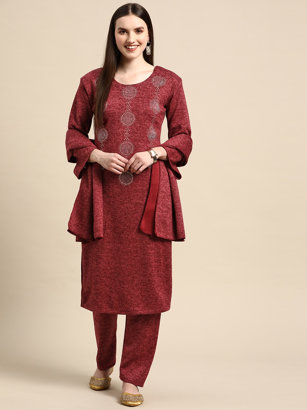 

Saadgi Women Maroon Beads & Stones Velvet Woollen Kurta with Trousers & With Dupatta