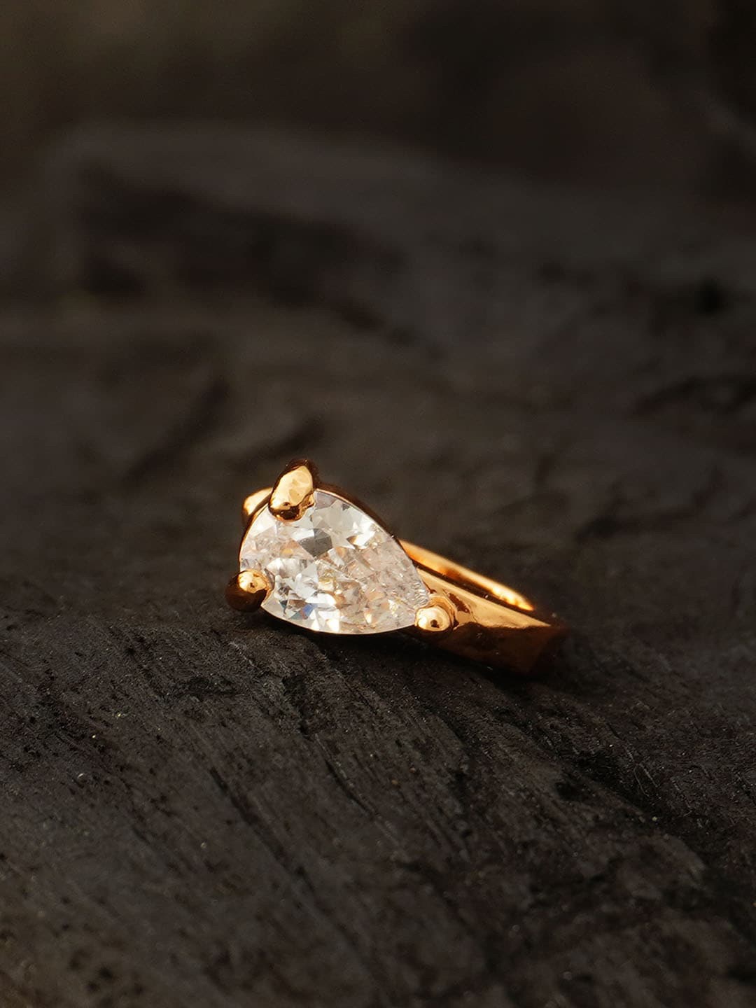 

Urmika White & Rose Gold-Toned Crystals Studded Nosepin