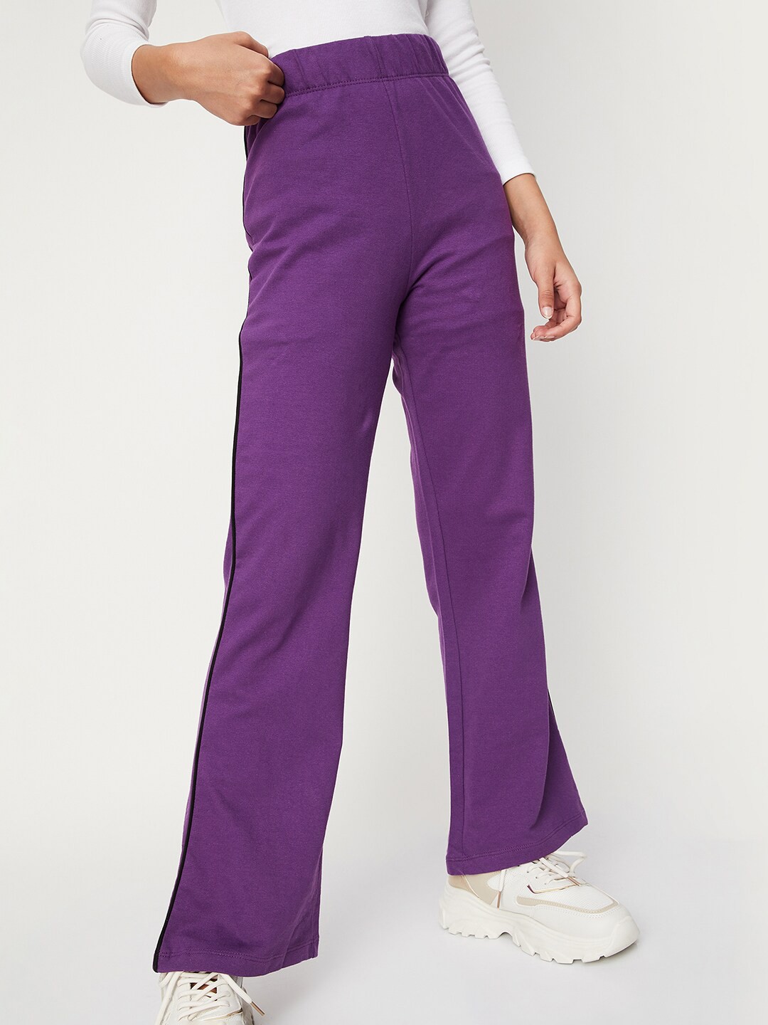 

max Girls Violet Solid Straight Fit Cotton Trouser
