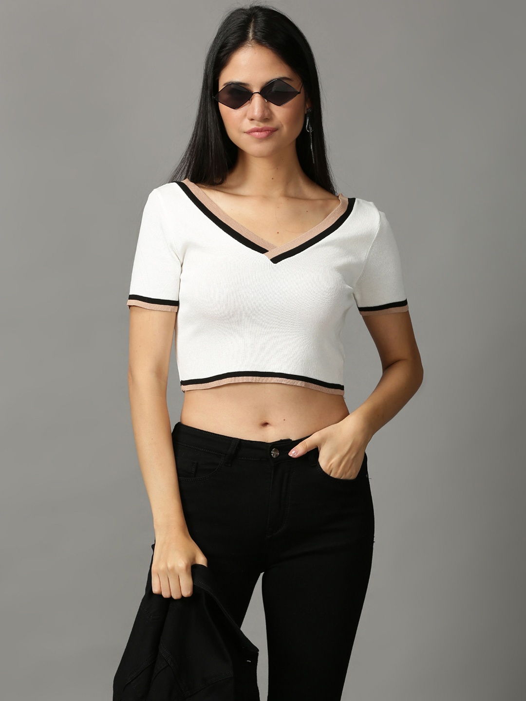 

SHOWOFF White & Navy Blue V-Neck Crop Top