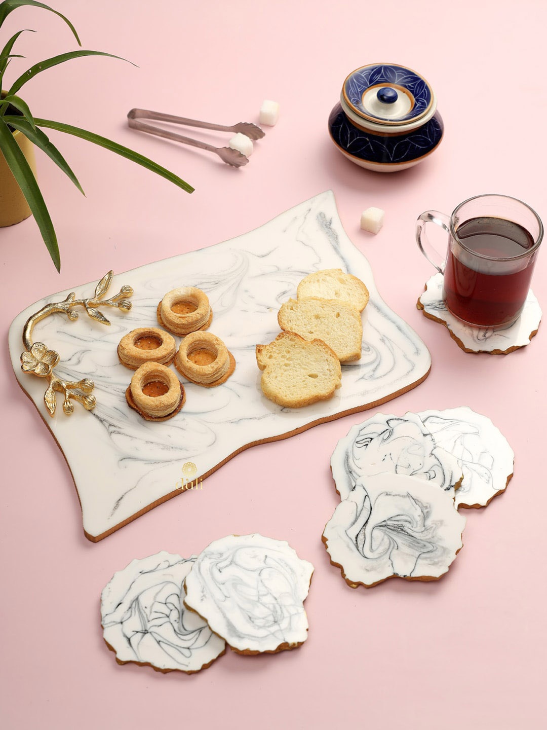 

DULI White Printed Serving Tray With 6 Coasters
