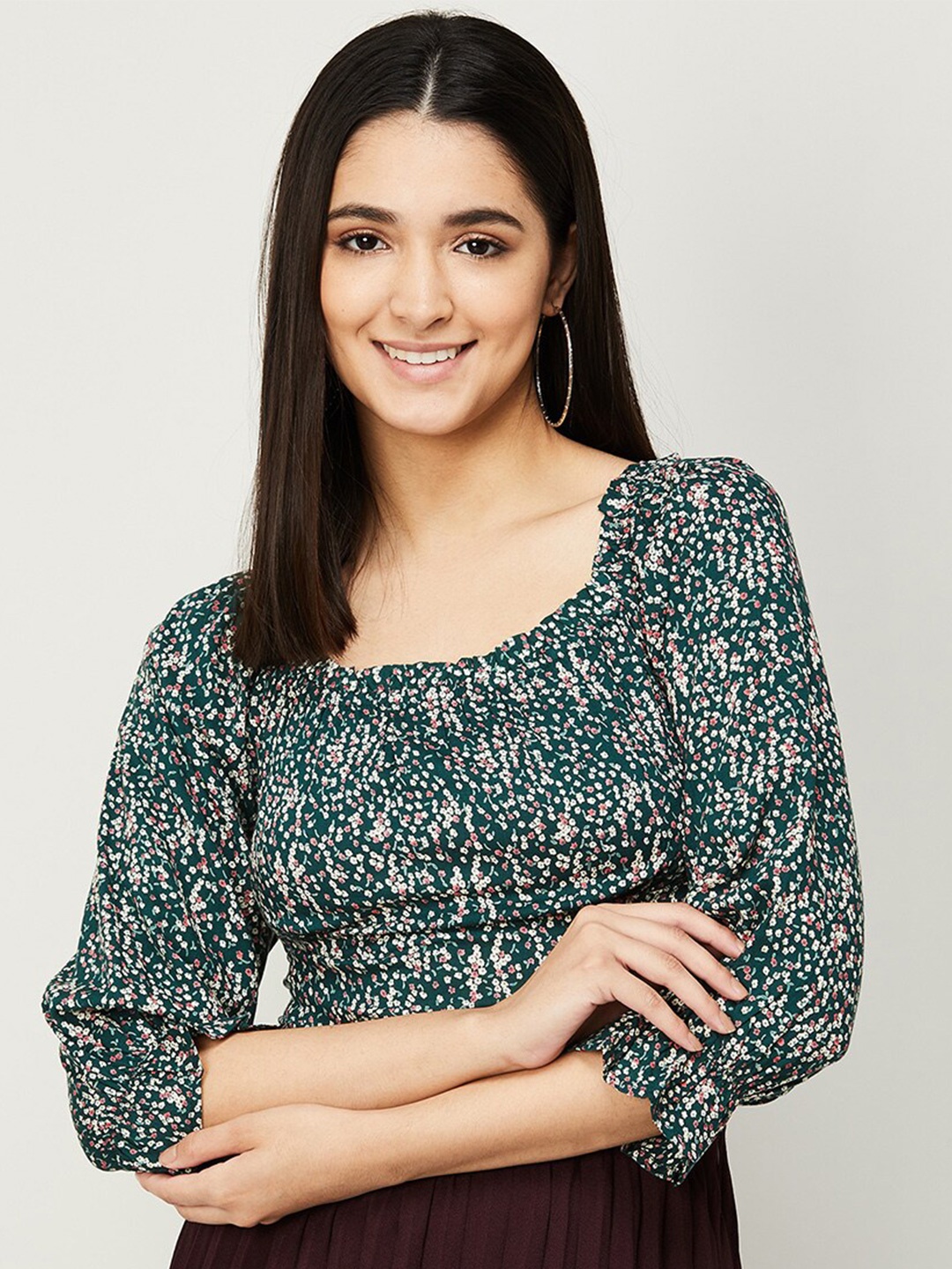 

Ginger by Lifestyle Teal Floral Print Crop Top