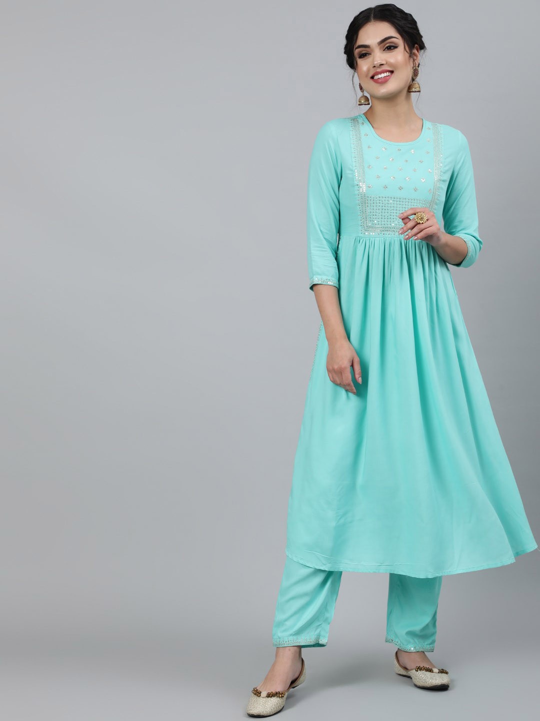

INDIE CLOSET Women Sea Green Sequinned Kurta With Trousers