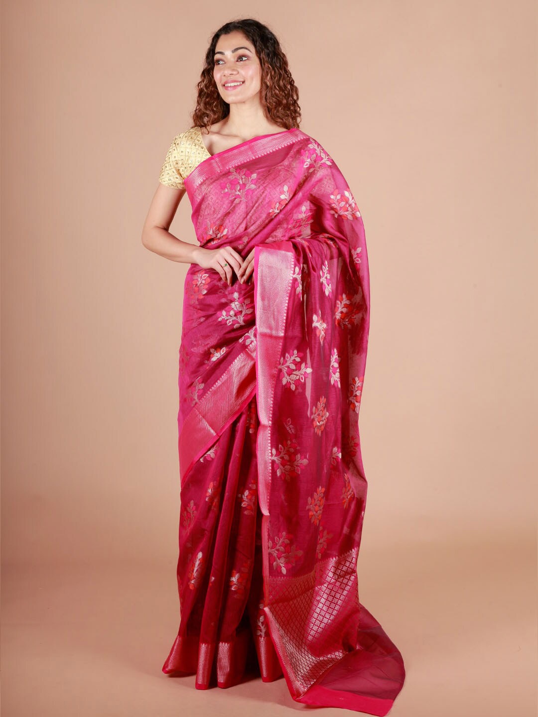 

ReshaWeaves Maroon & Silver-Toned Woven Design Zari Pure Cotton Banarasi Saree