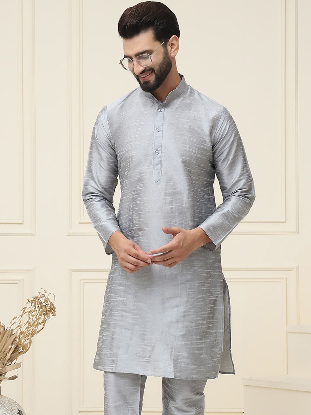 

SOJANYA Men Grey Jacquard Kurta