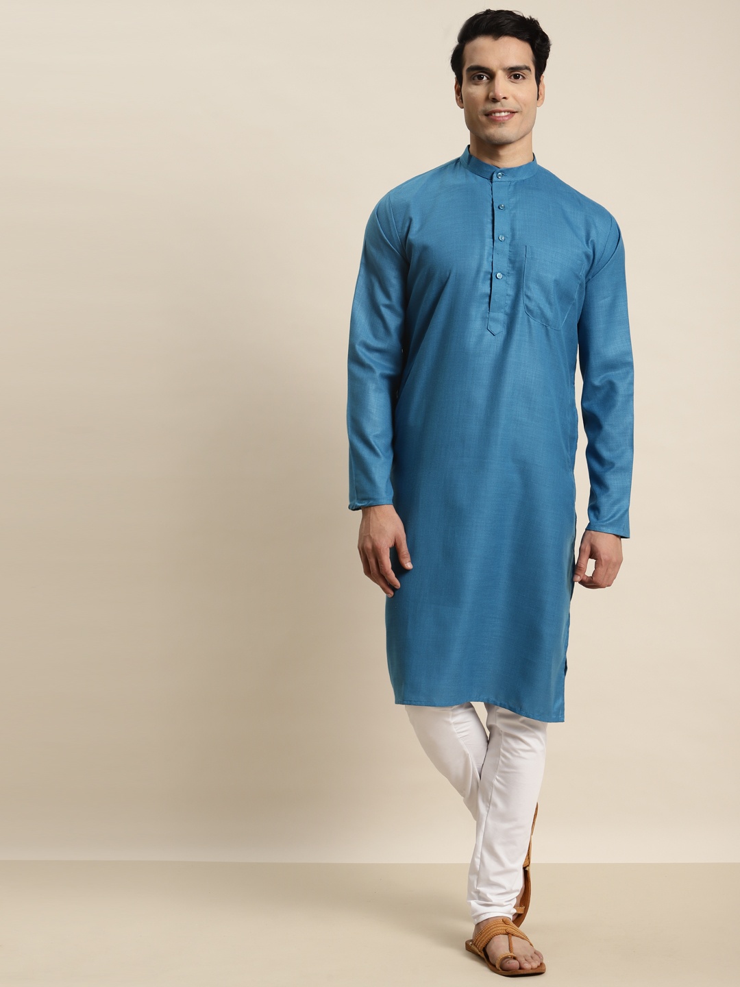 

SOJANYA Men Solid Straight Kurta, Blue