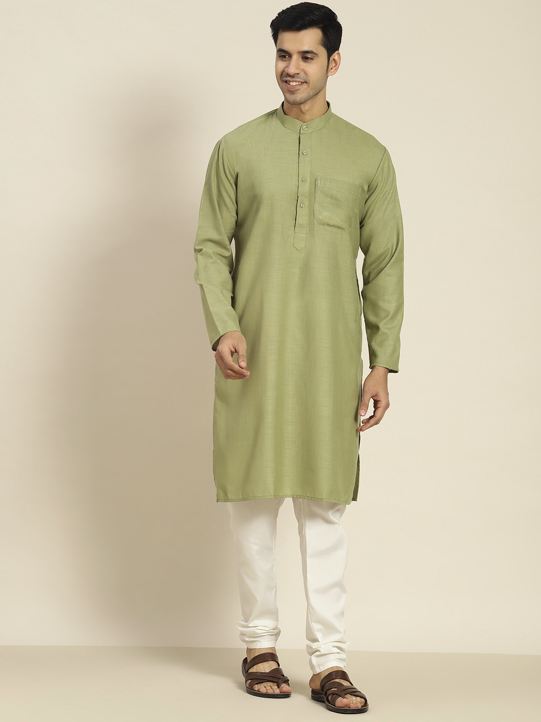 

SOJANYA Men Green Solid Kurta