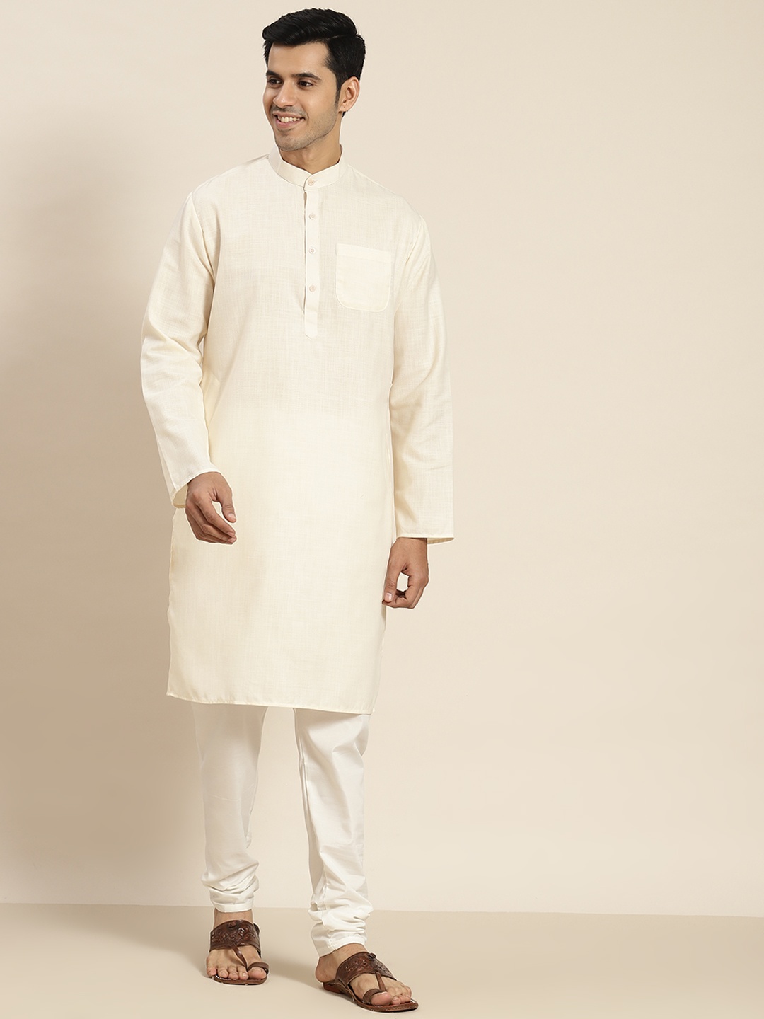 

SOJANYA Men Cream-Coloured Solid Kurta