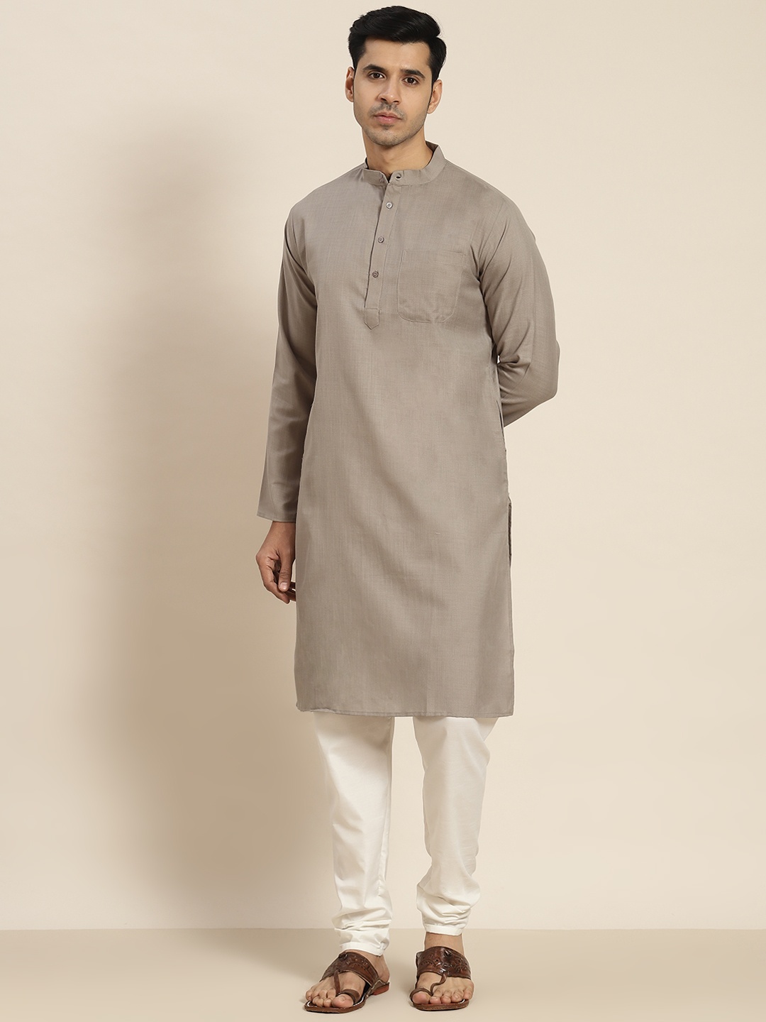 

SOJANYA Men Grey Solid Kurta