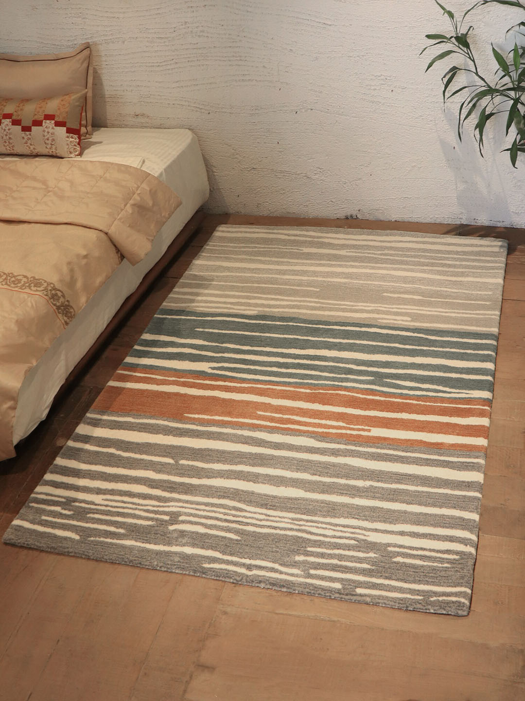 

ZEBA Grey & Brown Striped Pure Woolen Carpet