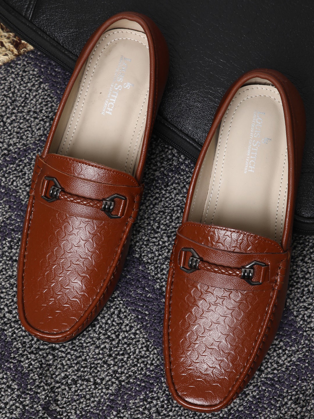 

LOUIS STITCH Men Tan Textured Leather Lightweight Loafers